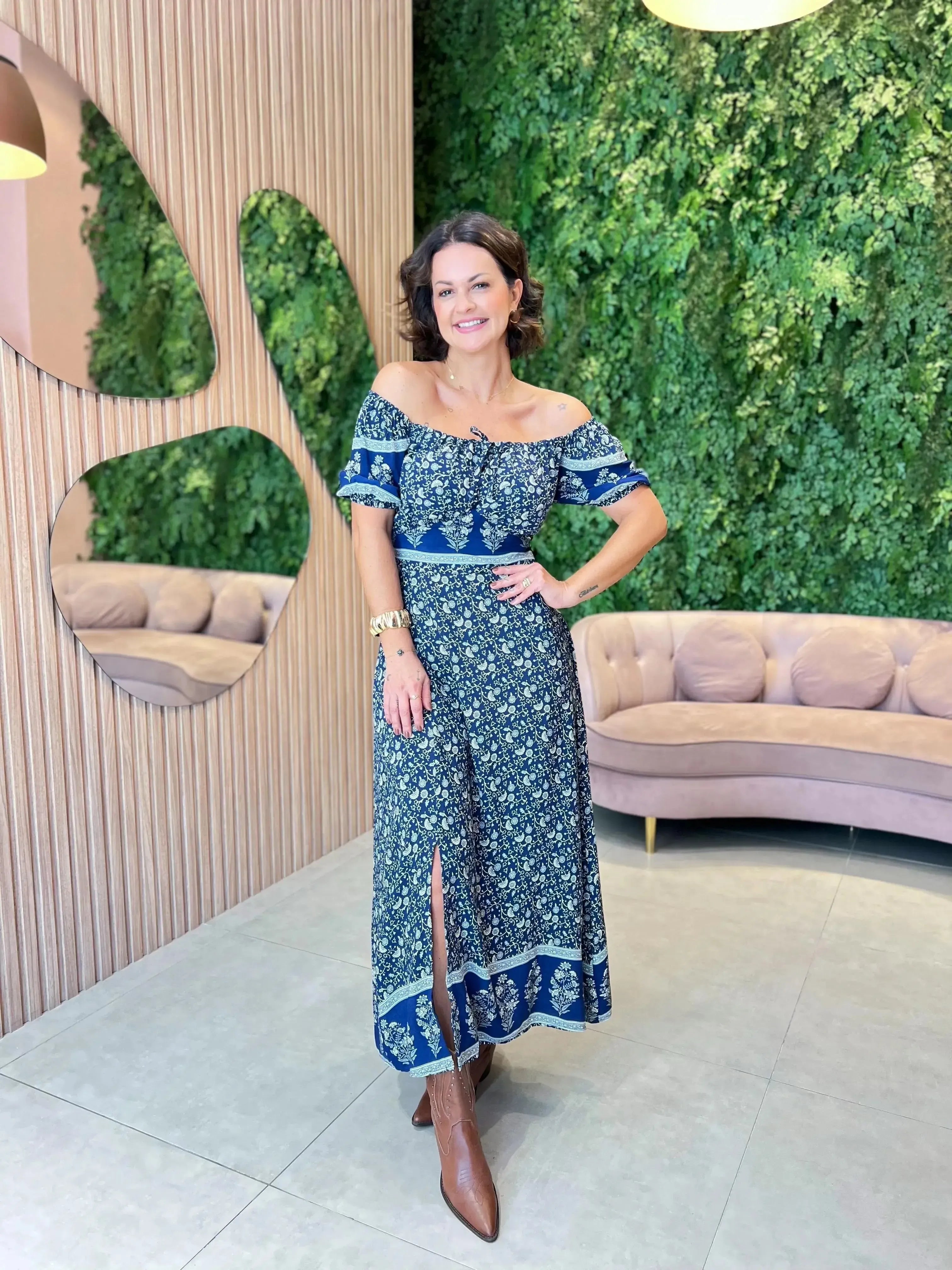 Vestido em Viscolinho com Bojo, Estampado Azul Marinho