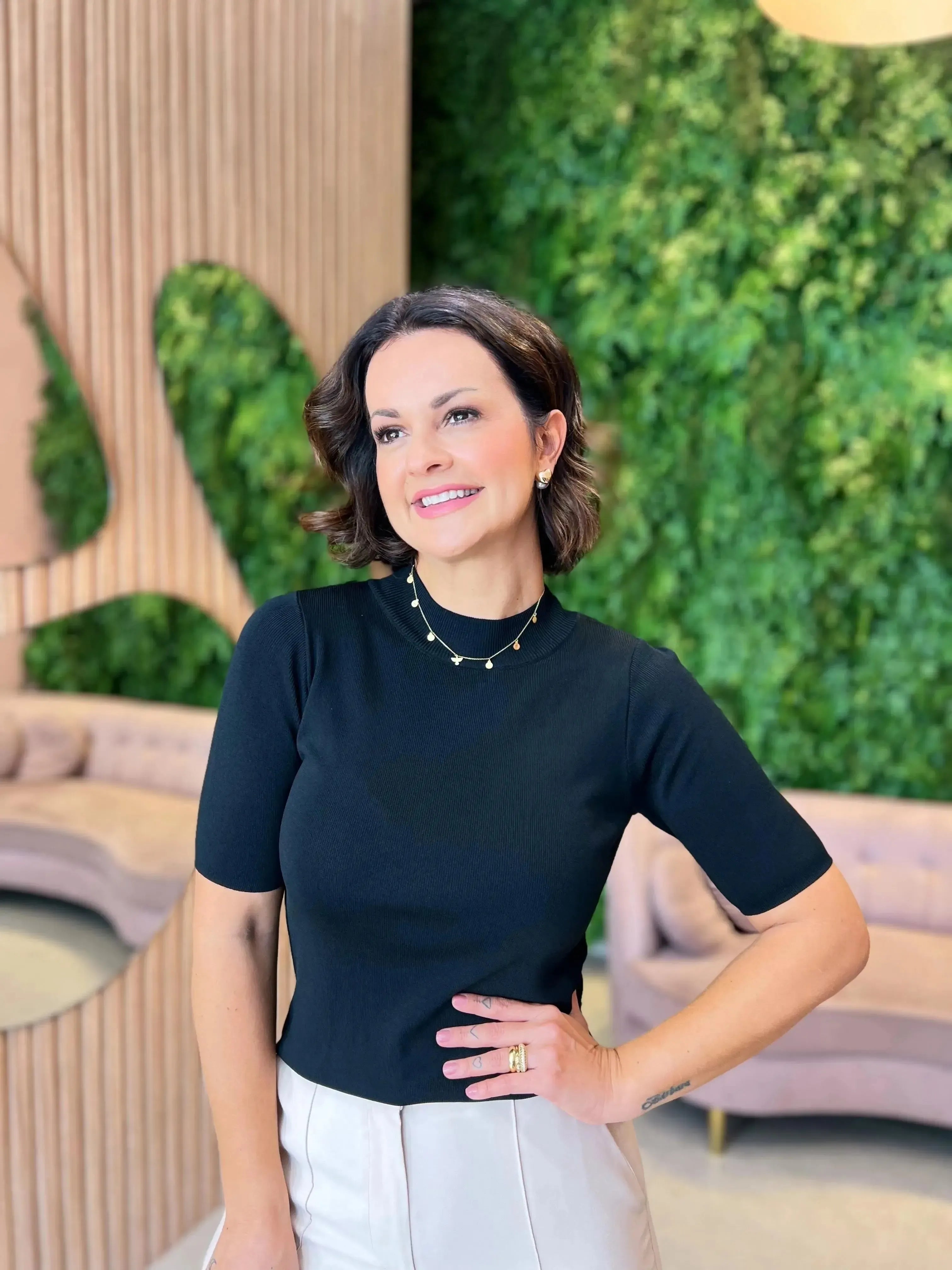 Blusa em Tricô Modal Básica, Preta