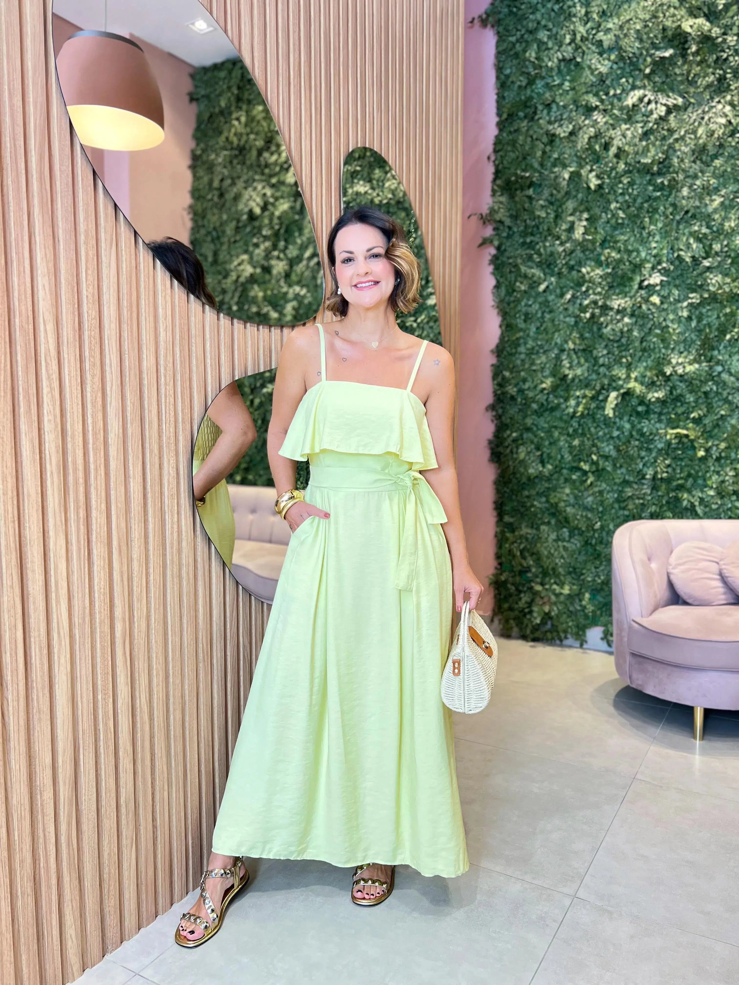 Vestido Midi Amarelo com alcinha