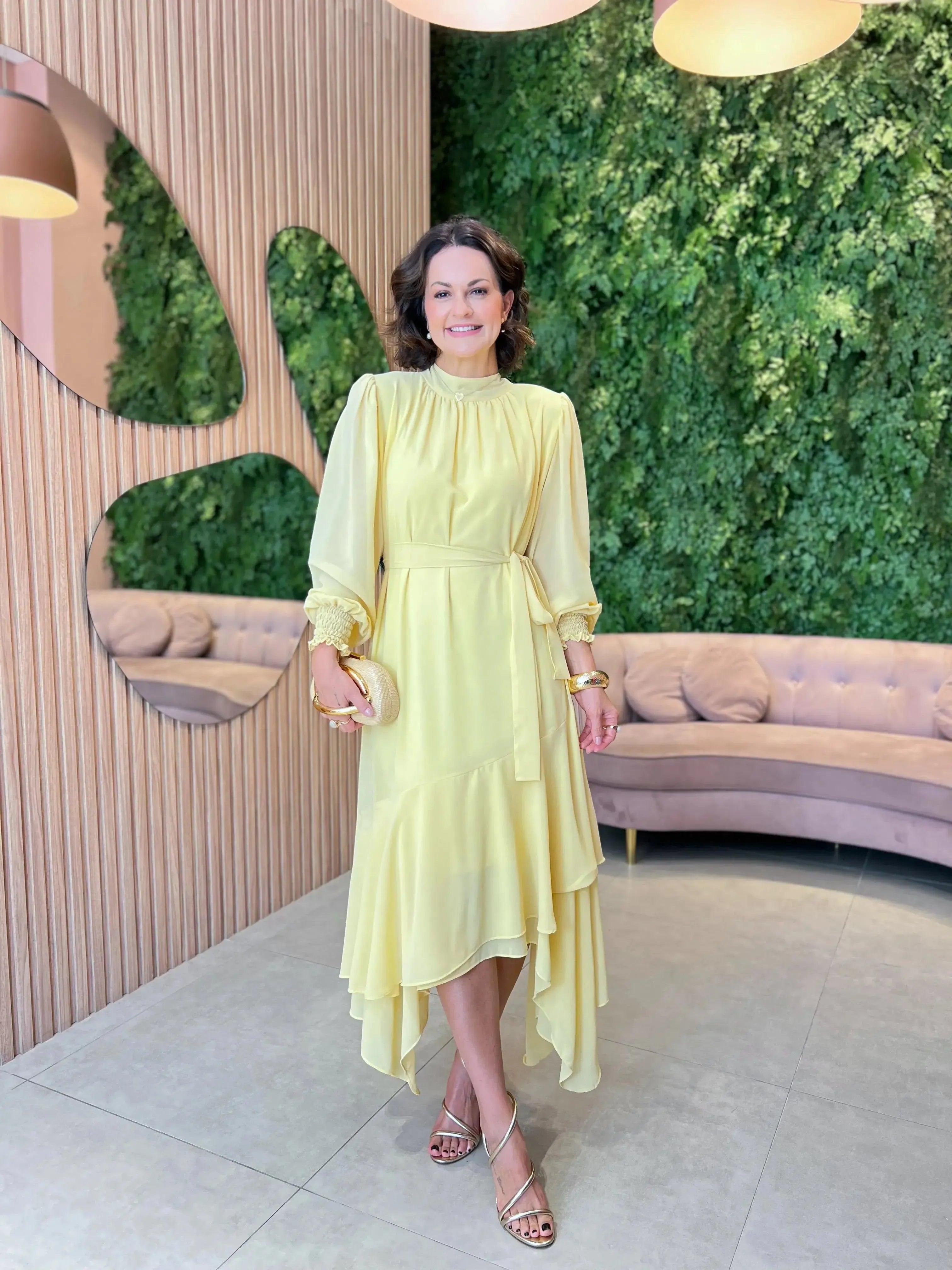Vestido em Crepe Assimétrico, Amarelo