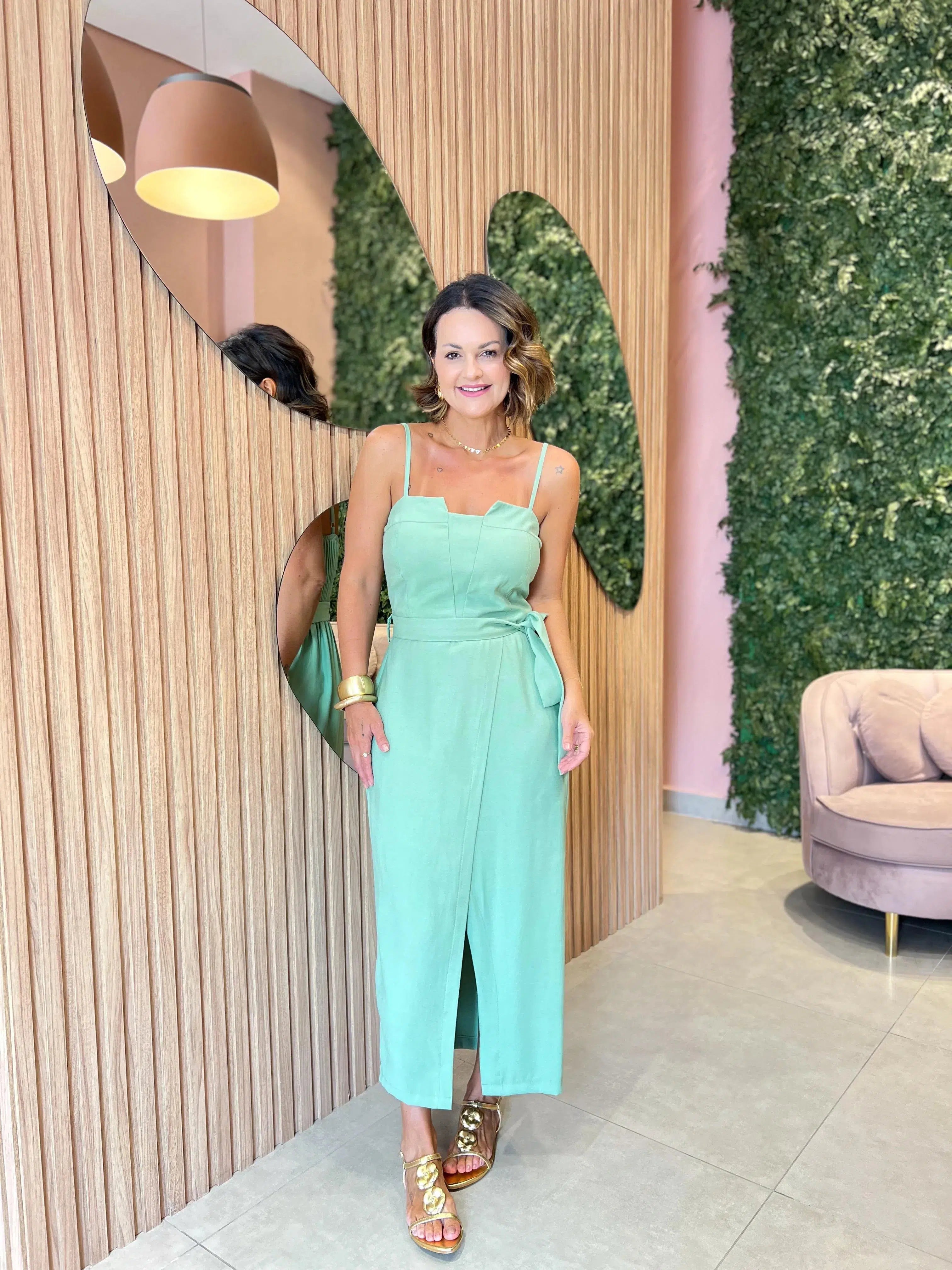 Vestido em Liocel com Fenda Verde Menta