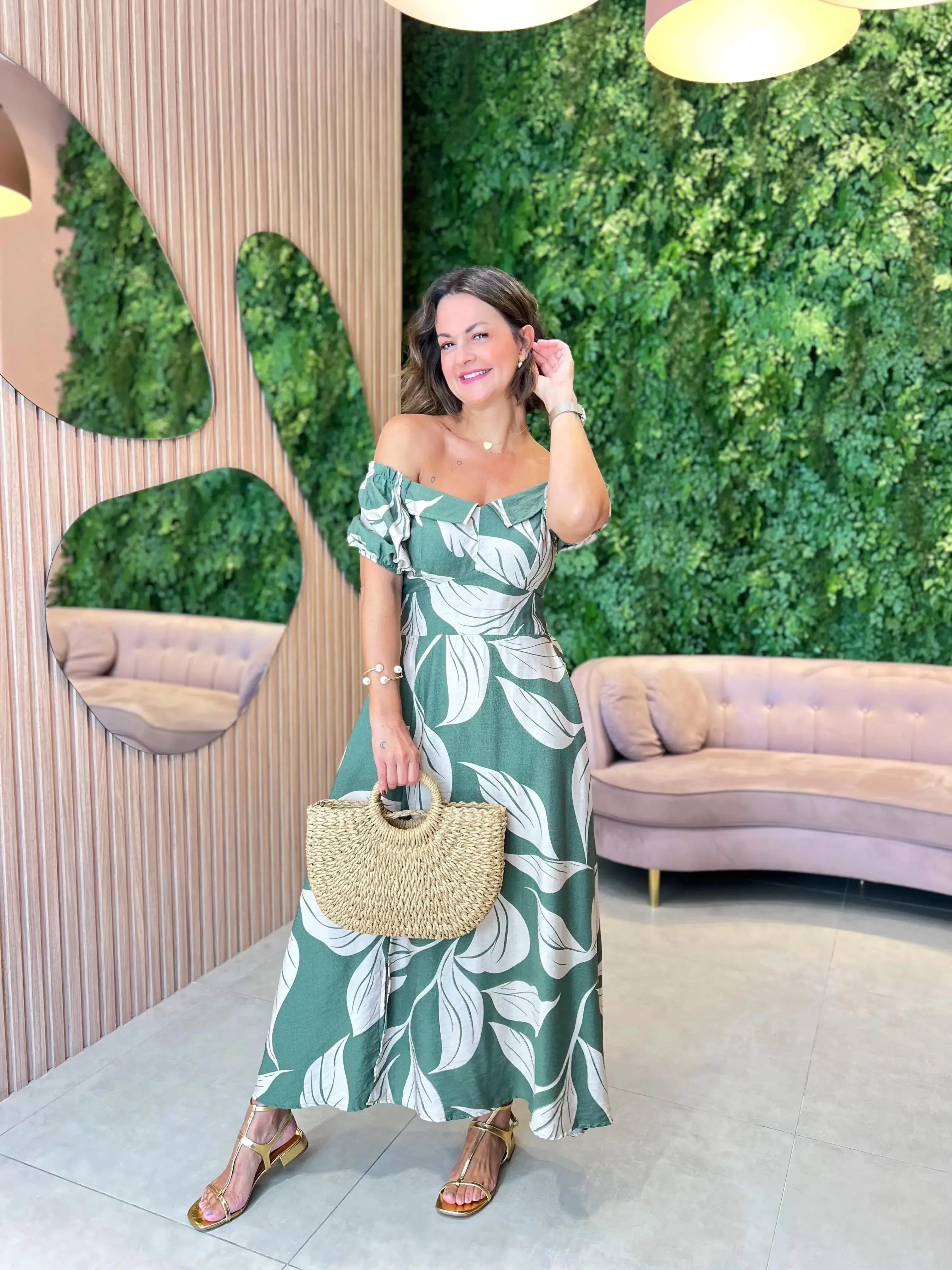 Vestido em Viscolinho Floral Verde